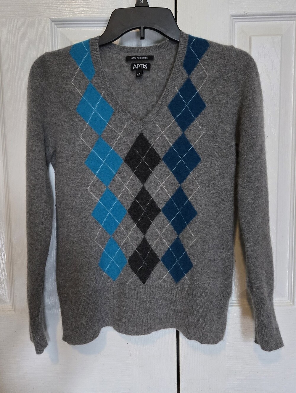 Women's Apt. 9 Cashmere Sweater size M